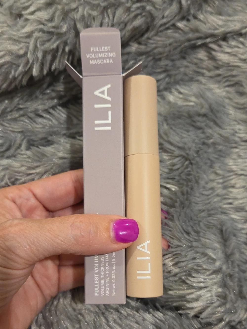 ILIA Fullest Volumizing Black Mascara, New In Box!